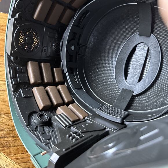 Star Wars Black Series Boba Fett Re-Armored Electronic Helmet W/Box Cosplay - Picture 6 of 11